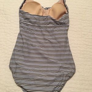 Liz Lange Swim - Striped Maternity Swimsuit Liz Lange Swim - Striped Maternity Swimsuit